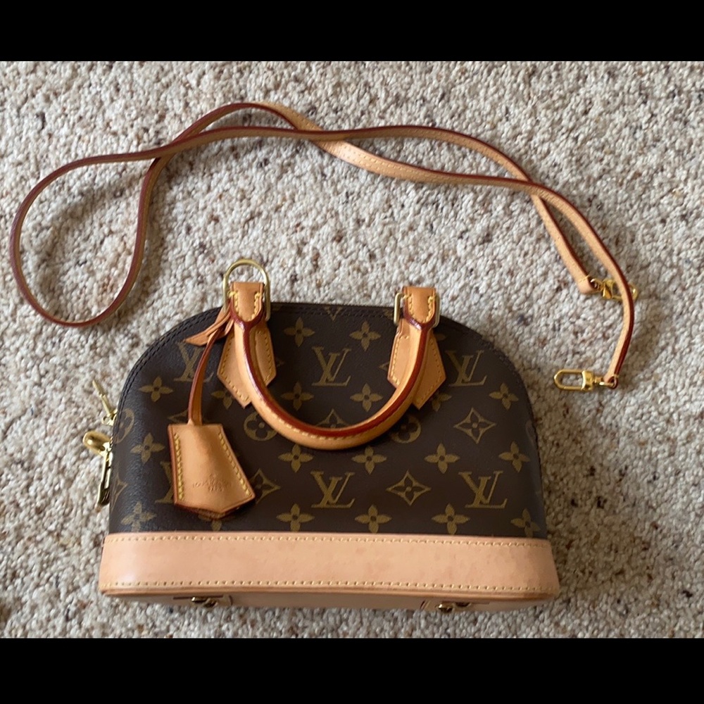 Louis Vuitton Alma